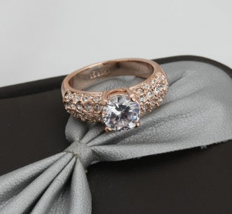 Virloxia rose gold engagement ring